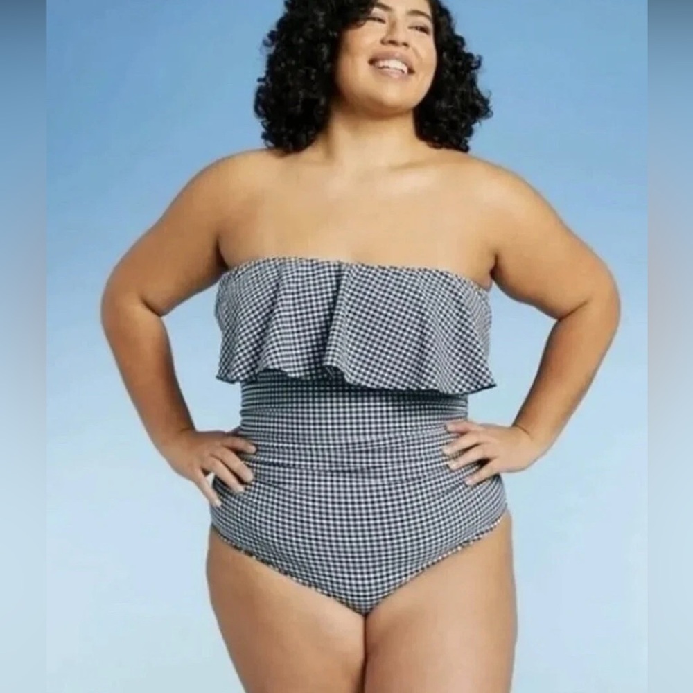 NWT Kona Sol Plus Size Swimsuit
